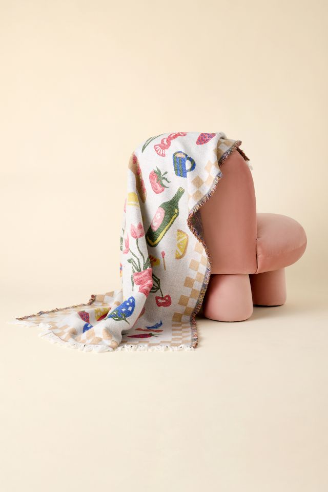 Picnic Scene Woven Throw Blanket