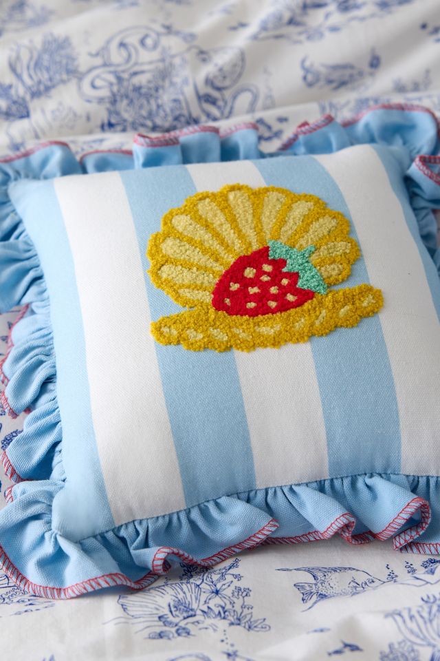 Petit Coussin Décoratif Rayé à Volants Palm B*tch #2