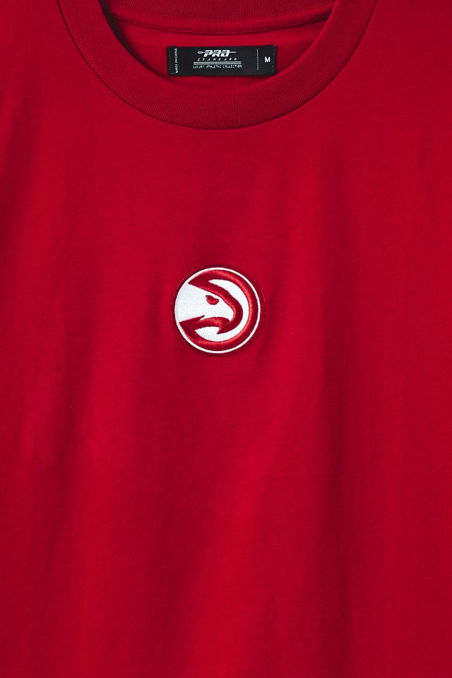 Pro Standard UO Exclusive NBA Atlanta Hawks Graphic Tee #2