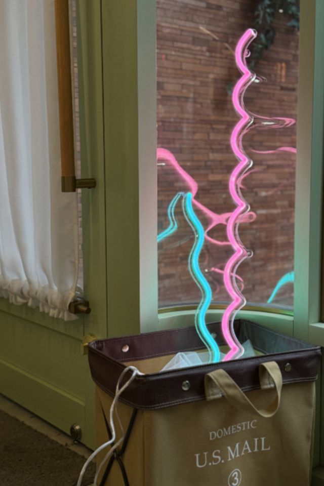 Echo Neon Wavy Lines Neon Sign #4