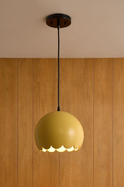 Mia Scallop Pendant Light