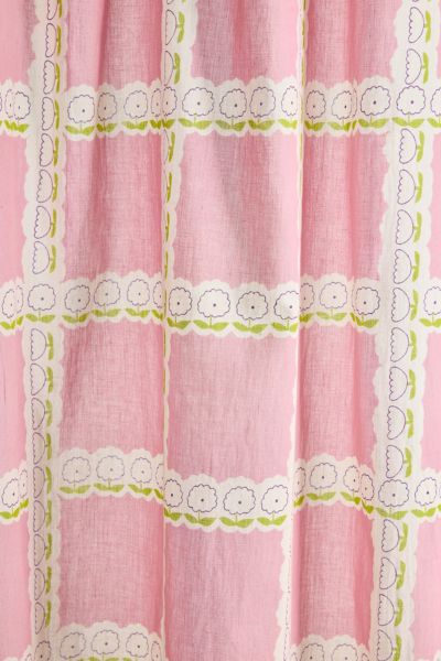 Briar Grid Patterned Window Panel