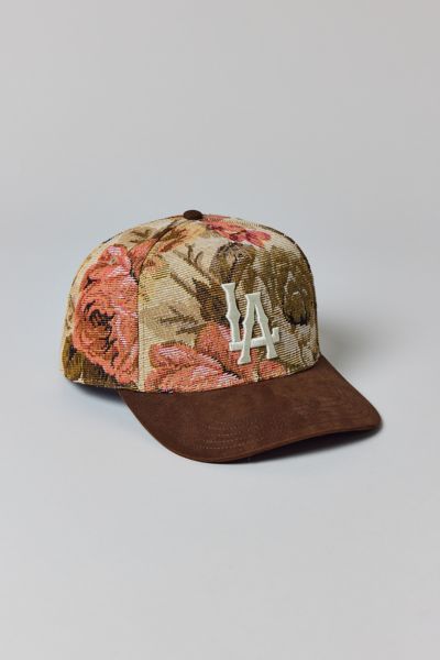 eyden着用CHILLIN NY BUTTERFLY SNAPBACK CAP eyden着用CHILLIN NY BUTTERFLY SNAPBACK CAP CHILLIN' -NY