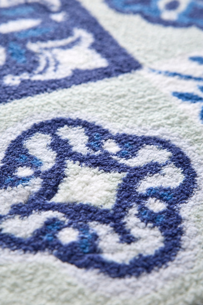 Izzy Tile Plush Printed Bath Mat - Thumbnail 4