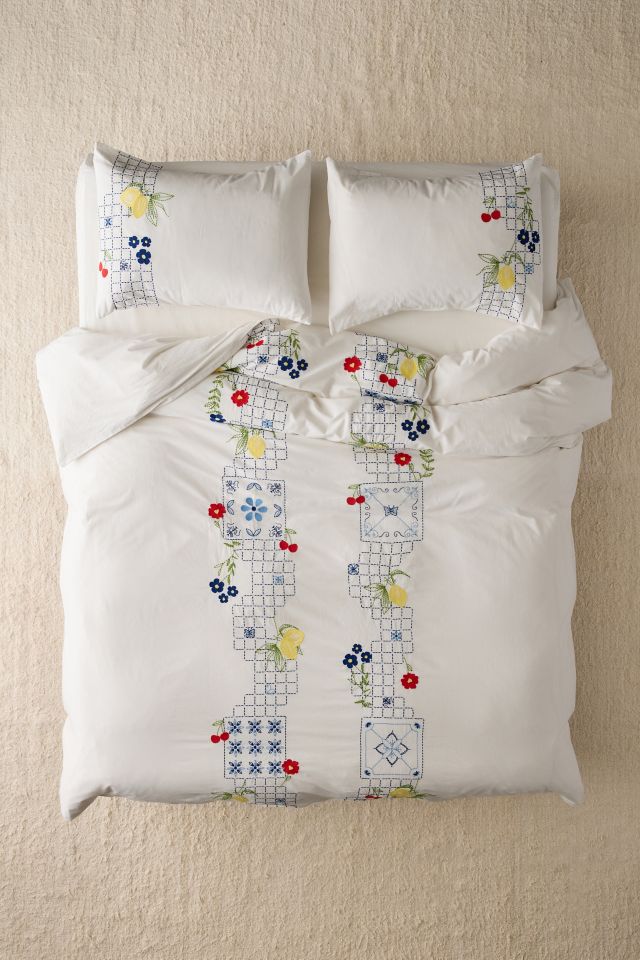 Fruit Lattice Embroidered Duvet Cover