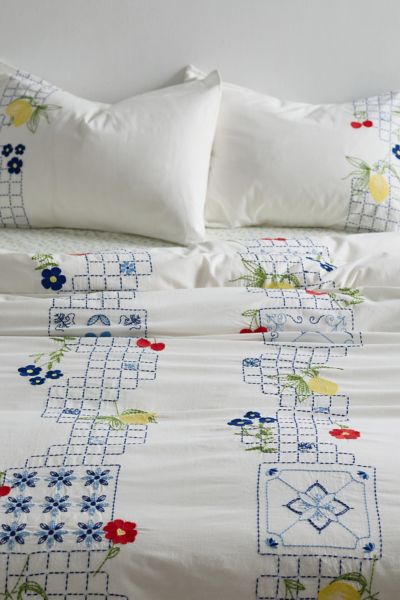 Fruit Lattice Embroidered Duvet Cover