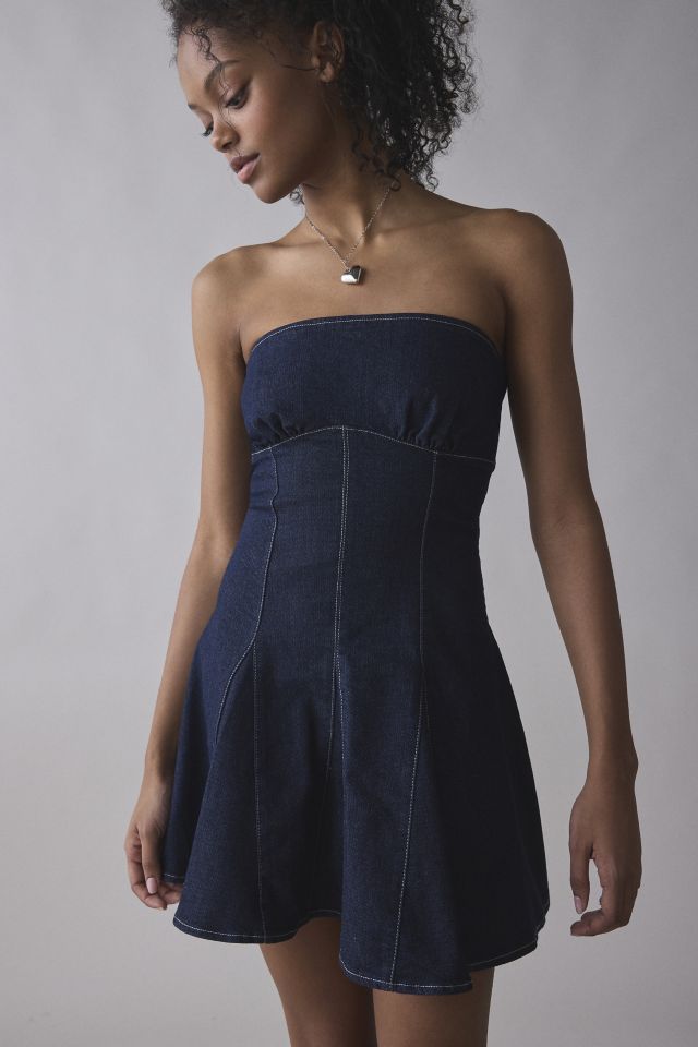 UO Angelique Fit-And-Flare Strapless Denim Mini Dress #4