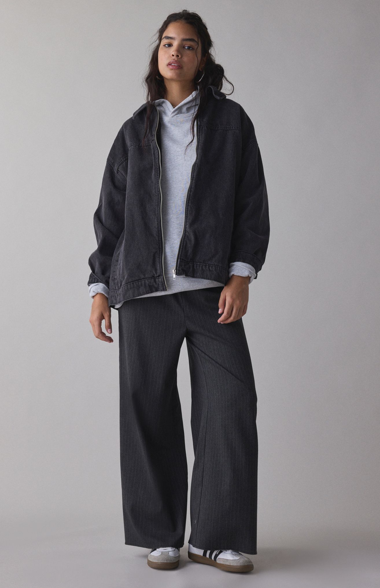 BDG Maya Oversized Denim Trucker Jacket