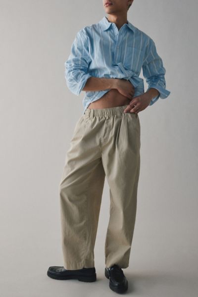UO Wesley Twill Pull-On Chino Pant Product Page