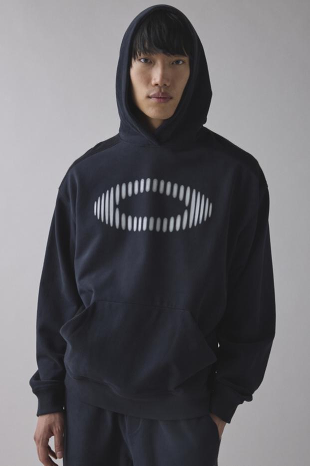 Oakley UO Exclusive Hoodie Sweatshirt