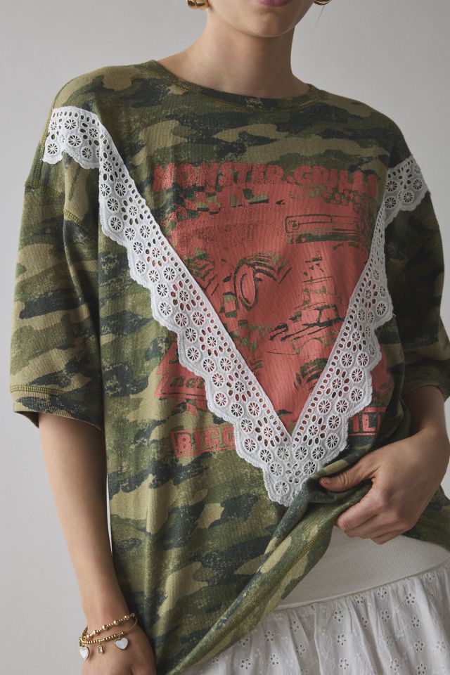 UO Shirley Lace-Trim Oversized Graphic Tee #3