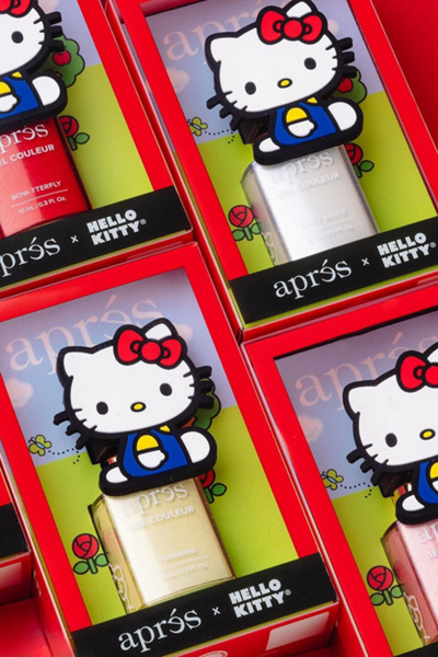 Aprés Nail X Sanrio Hello Kitty Cat Eye Gel Polish In Twinning At Urban Outfitters