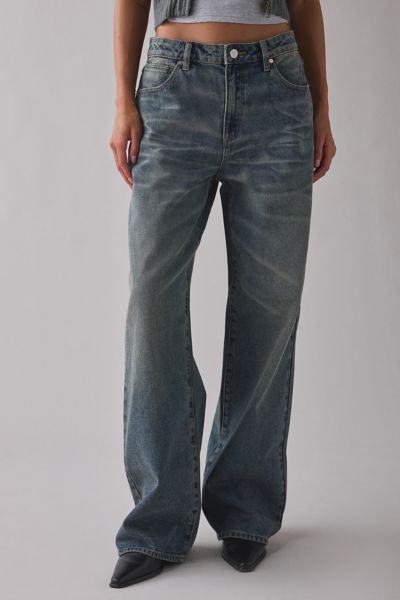 Abrand 95 Amber Mid-Rise Baggy Jean