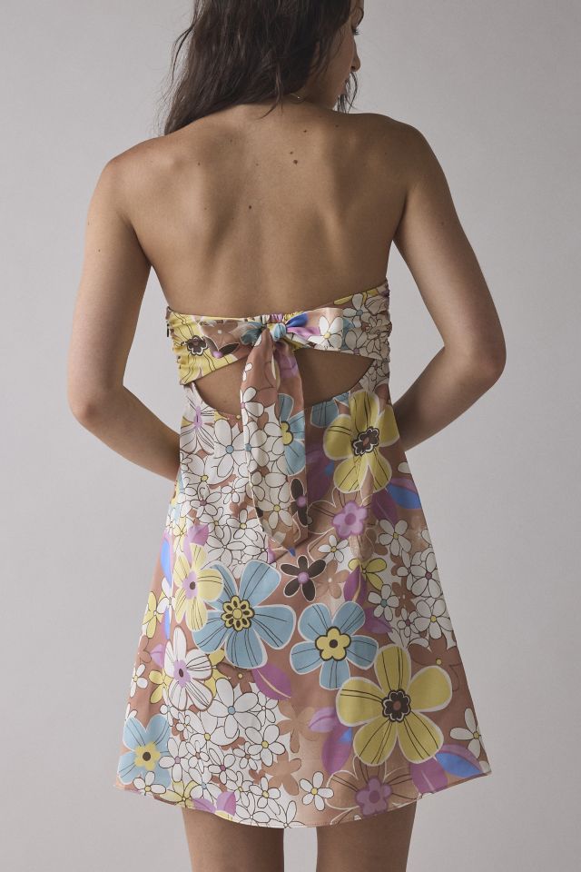 Mini-robe bustier en satin UO Laura avec nœud au dos #1