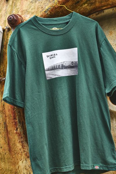 Dickies Gordonsville Photo Graphic Tee Product Page
