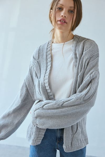 BDG SKYLAR OVERSIZED CABLE KNIT CARDIGAN IN GREY, WOMEN'S AT URBAN OUTFITTERS 