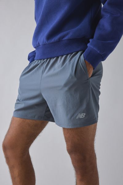 New Balance Men's Sport Essentials Short 7" In Gray