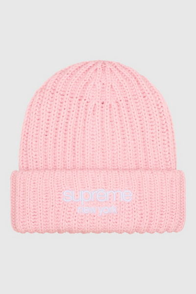 Supreme Classic Logo Chunky Ribbed Beanie | Urban Outfitters