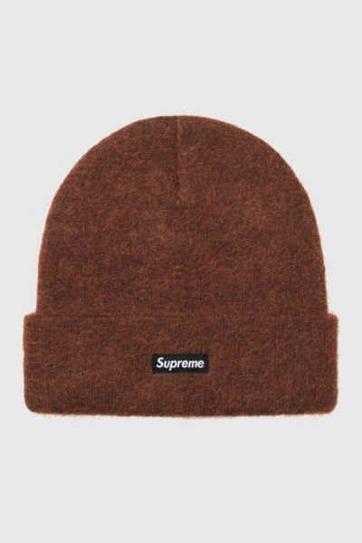 ニットキャップ・ビーニー ETRO FW24 BEANIE HAT WITH LOGO (WAQA0016 AV393M0174) Etro Cap With Embroidered Logo | italist