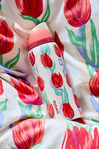 Owala UO Exclusive FreeSip 32 oz Water Bottle Product Page