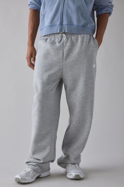 New Balance Sport Essential Open Hem Sweatpant