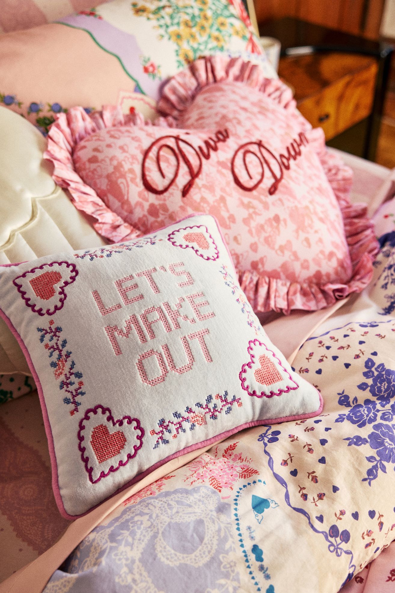 Cheeky Slogan Velvet Embroidered Throw Pillow - Let's Make Out, ONE SIZE