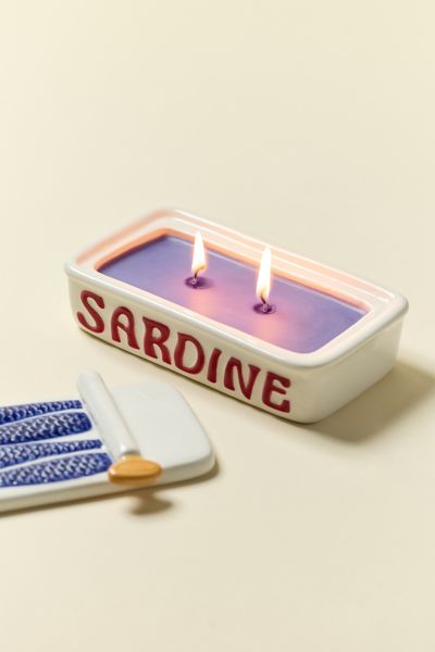 Sardine Tin 6 oz Scented Candle Product Page