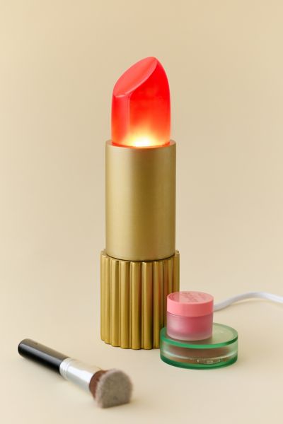 Pucker Up Lipstick Table Lamp Product Page