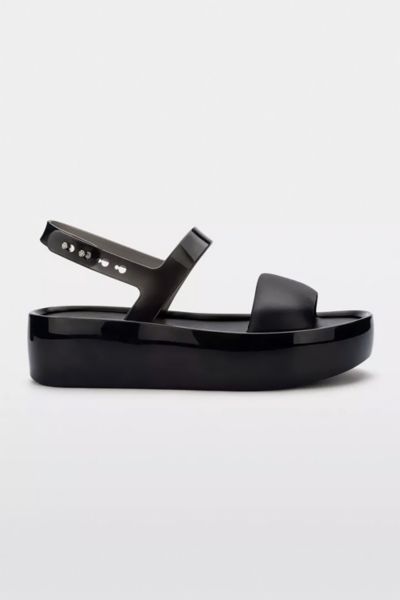 MELISSA FLOAT PLATFORM JELLY SANDAL IN BLACK, WOMEN'S AT URBAN OUTFITTERS 