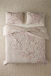 Star Icon Tufted Comforter