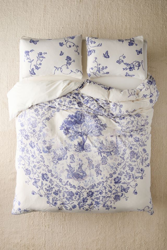 UO Dorm Sale
