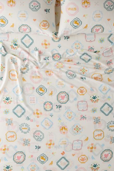 Birdie Needlepoint Patterned Sheet Set