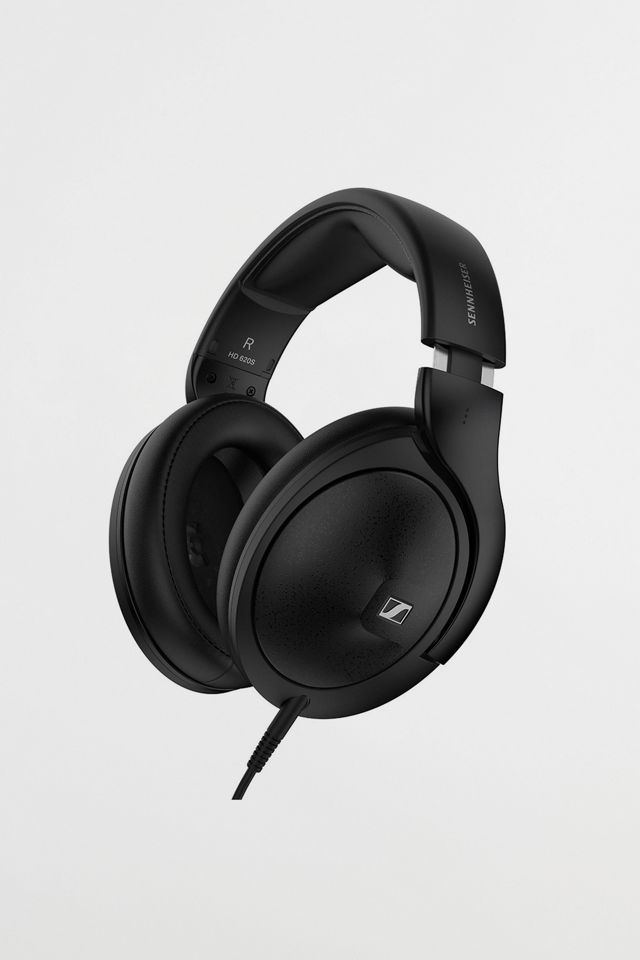 Sennheiser HD620S Closed-Back Wired Headphones #1