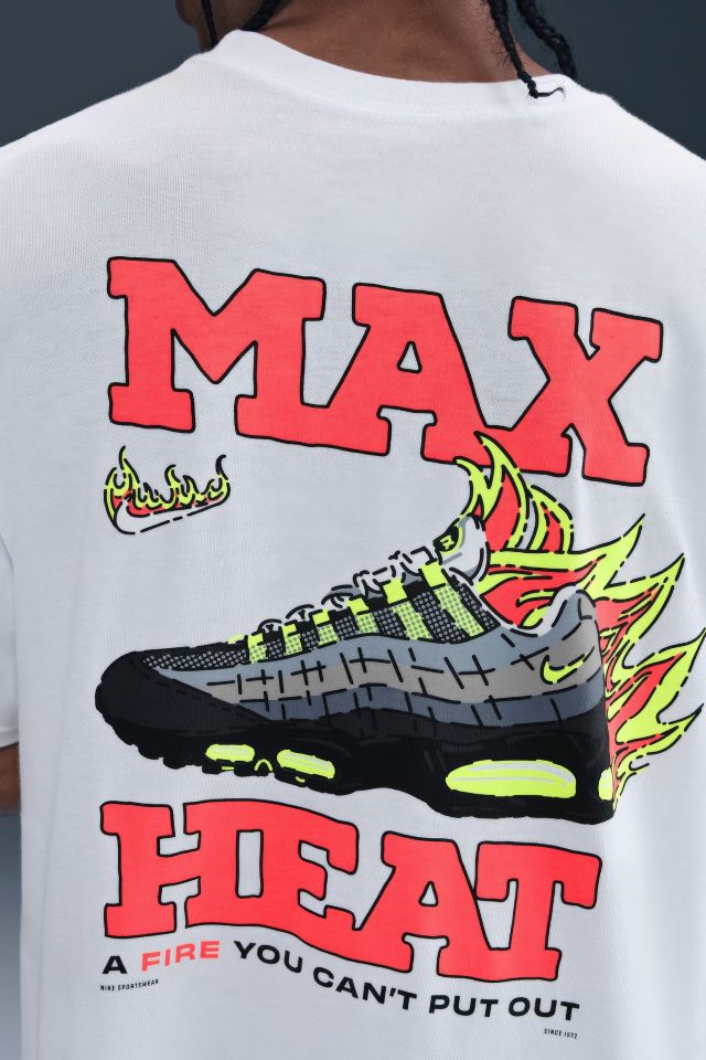 関税込【NIKE】Nike Air Max 95 グラフィック コットン Tシャツ Nike Sportswear Air Max 95 Graphic Tee | Urban Outfitters