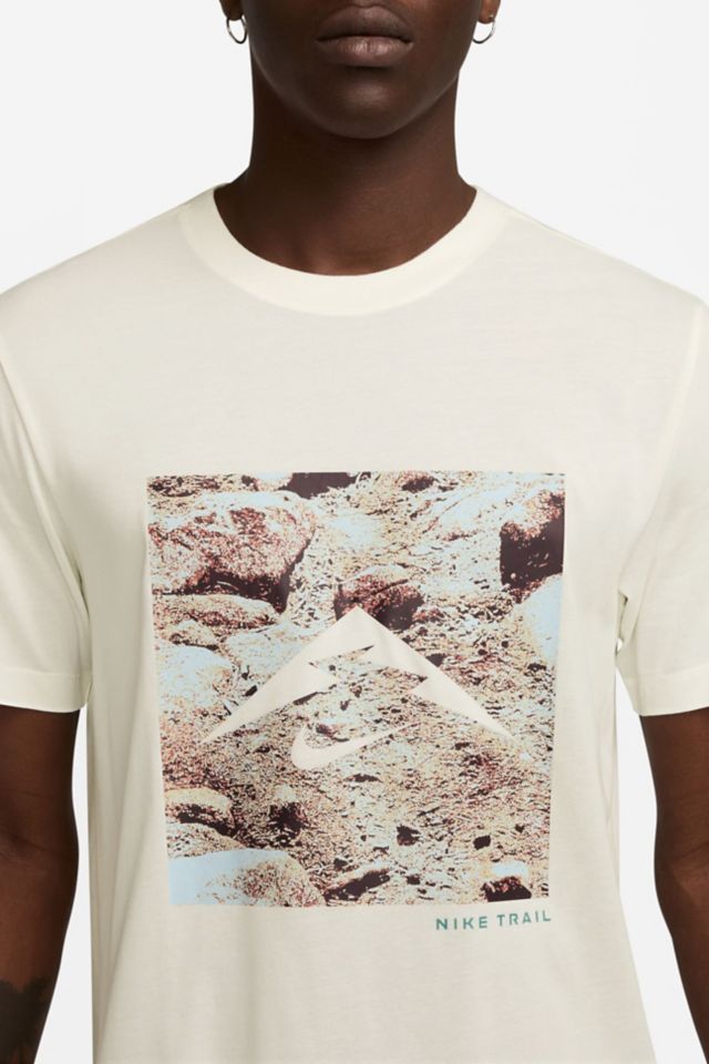 Nike Dri-FIT Trail Energy Graphic Tee #2