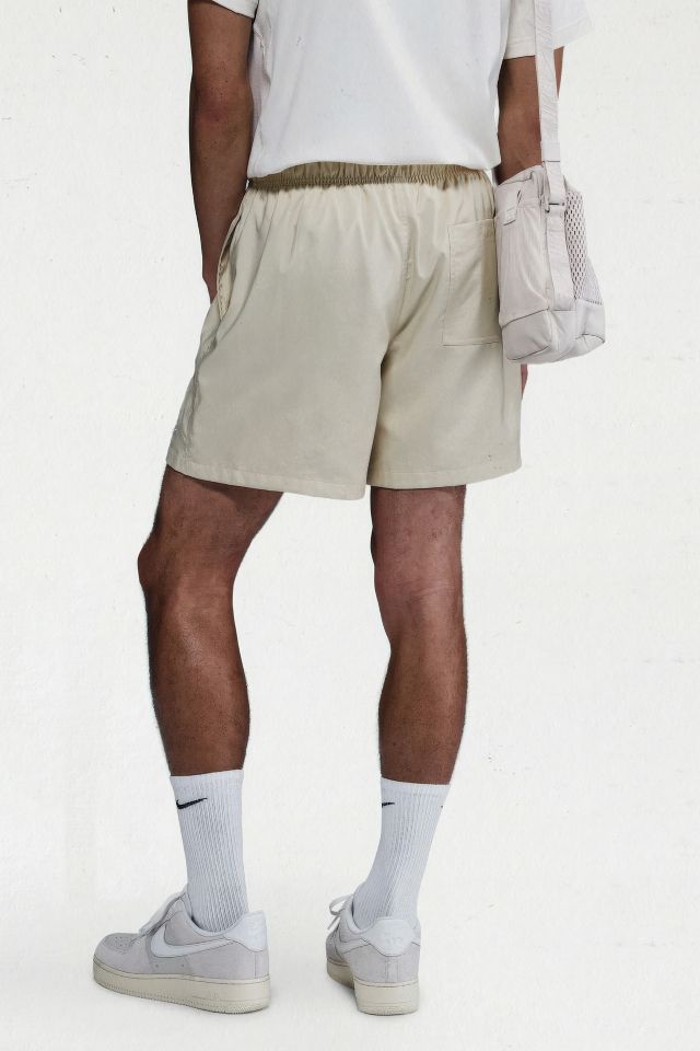 Nike Club Flow Woven Short #1