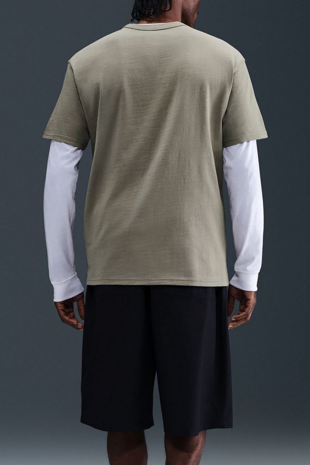 Nike Sportswear Premium Essential Tee #1