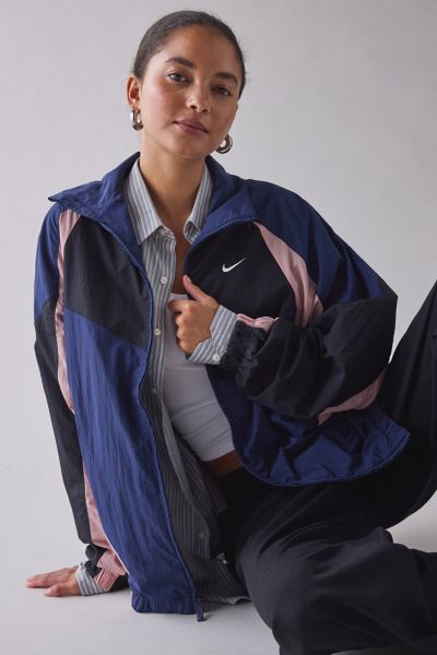 X-girl Contrast Piping Windbreaker Jacket | Urban Outfitters