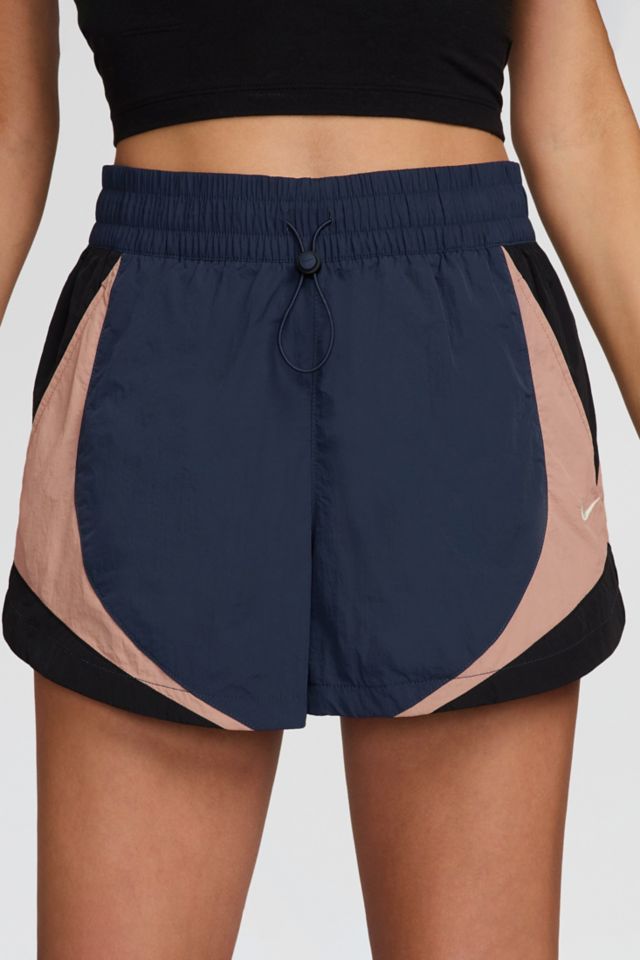 Nike Sportswear Street Mid-Rise Loose 3” Track Short #1