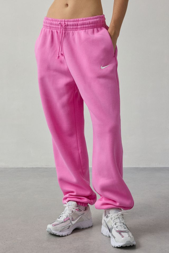 Nike Sportswear Phoenix Fleece High-Rise Oversized Sweatpants #1