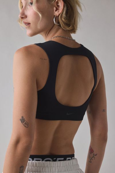 Nike Zenvy Lightly Lined Square Neck Sports Bra