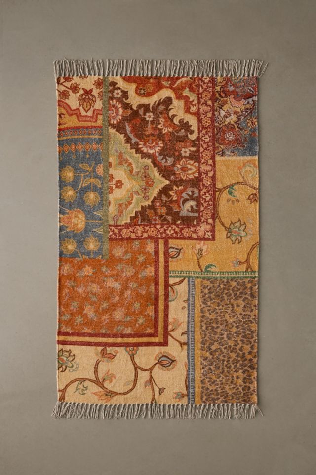Minerva Floral Digital Printed Chenille Rug