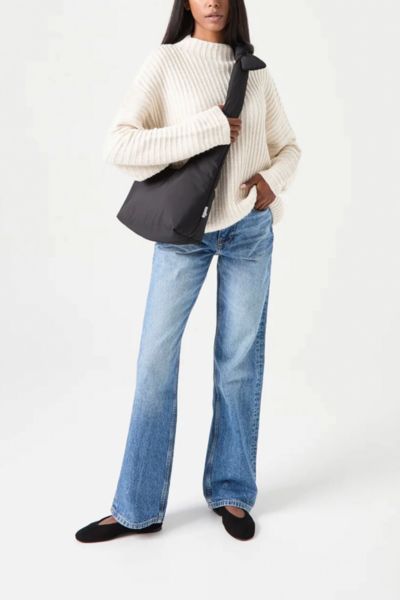 【センスUP】Urban Outfitters Max Pucker クロスボディバッグ Max Pucker Quilted Crossbody Bag | Urban Outfitters