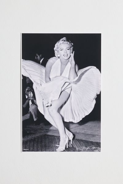 Marilyn Monroe Dress Blowing Up Poster