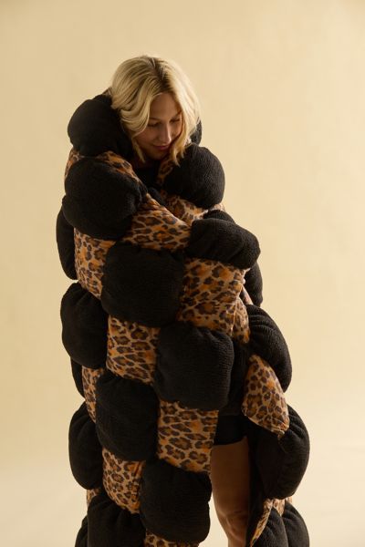 Urban Outfitters Printed Marshmallow Cloud Fleece Throw Blanket In Gold At