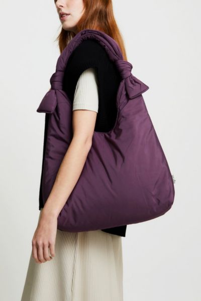 Max Pucker Quilted Crossbody Bag | Urban Outfitters