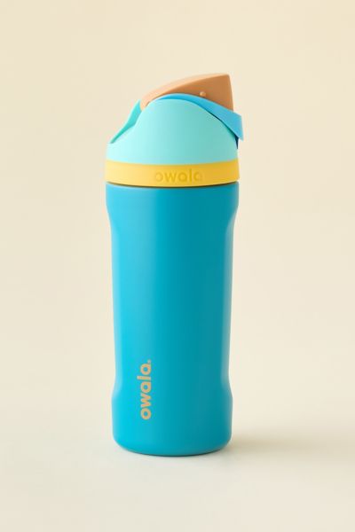 Owala Freesip 16 oz Water Bottle In Splishy Splashy At Urban Outfitters In Multi