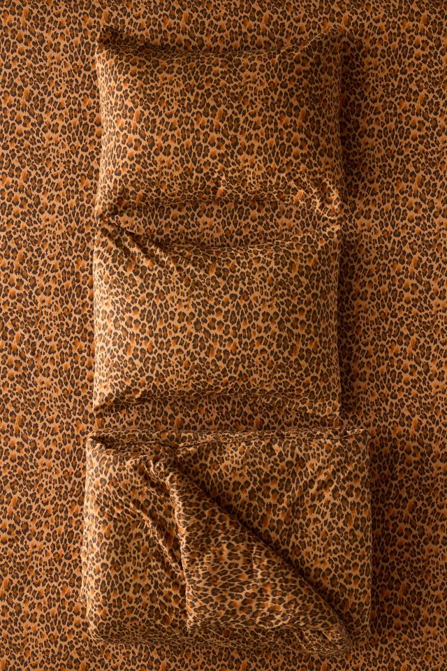 Dolores Leopard Patterned Comforter Set #3