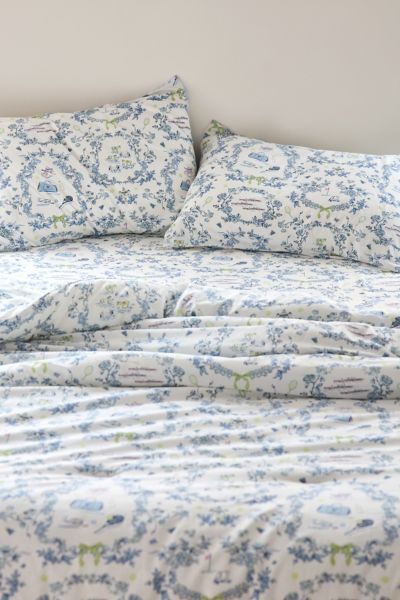 Preppy Toile Patterned Comforter Set