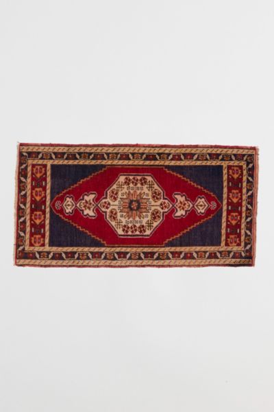 Canary Lane Vintage Mini Rug No. 1533